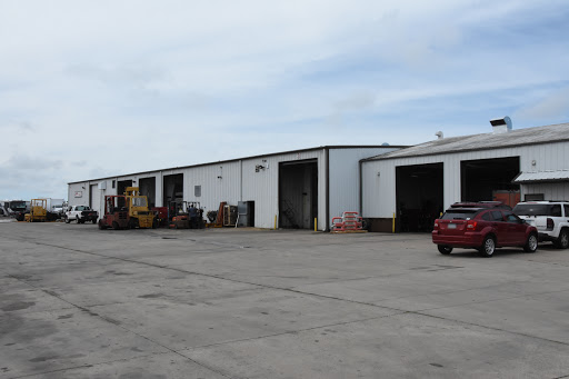 Auto Parts Store «ATC Auto Truck Center Inc», reviews and photos, 941 66th Ave SW, Cedar Rapids, IA 52404, USA