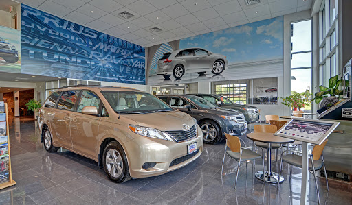 Used Car Dealer «Toyota World of Newton», reviews and photos, 66 Hampton House Rd, Newton, NJ 07860, USA