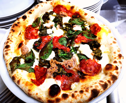 MOKA MO Pizza, Panini e... Cecina in Cecina, Provincia di Livorno