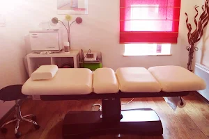 SAHO Relaxation - Cabinet de Sophrologie, de Luxopuncture et de Réflexologie plantaire image