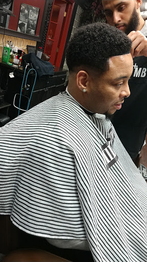 Barber Shop «Midwest Blends Barbershop», reviews and photos, 650 N Carriage Pkwy, Wichita, KS 67208, USA