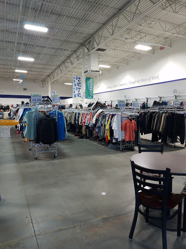 Thrift Store «Goodwill», reviews and photos