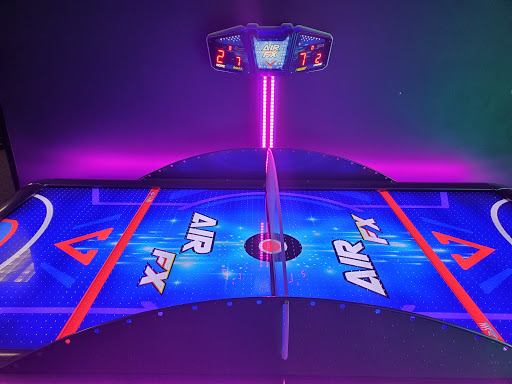 Bowling Alley «Brunswick Zone Glendale Heights», reviews and photos, 558 North Ave, Glendale Heights, IL 60139, USA