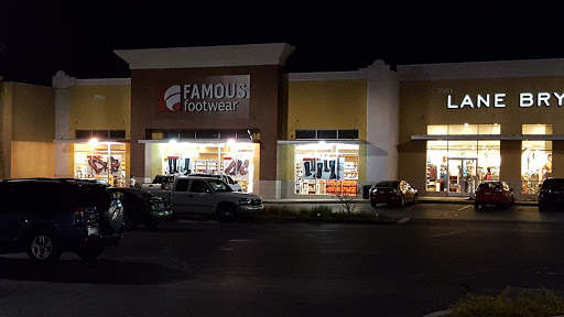 Famous Footwear, 7951 W Tropical Pkwy, Las Vegas, NV 89149, USA, 