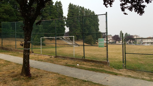 Sir Matthew Begbie Elementary School