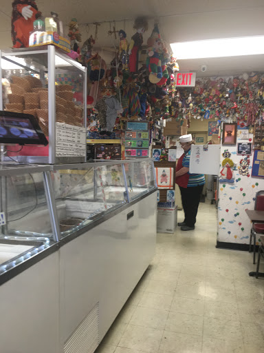 Shopping Mall «Northern Lights Shopping Center», reviews and photos, 3349-3561 Cleveland Ave, Columbus, OH 43224, USA