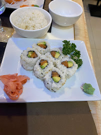 Plats et boissons du Restaurant japonais authentique Sushi Val à Valenciennes - n°3