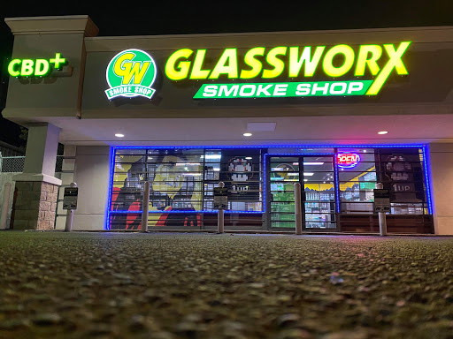 Tobacco Shop «Glassworx of Tulsa Head Shop», reviews and photos, 6529 E 51st St, Tulsa, OK 74145, USA