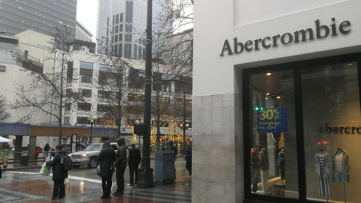 Clothing Store «Abercrombie & Fitch», reviews and photos, 1531 4th Ave, Seattle, WA 98101, USA