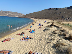 Panormos beach'in fotoğrafı ve yerleşim