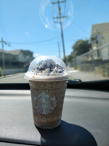 Coffee Shop «Starbucks», reviews and photos, 326 5th St, Eureka, CA 95501, USA