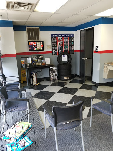 Tire Shop «Tires Unlimited», reviews and photos, 438 W Main St, Louisa, VA 23093, USA