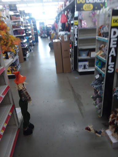 Home Goods Store «Dollar General», reviews and photos, 1000 Walnut Ave, Frankfort, IN 46041, USA