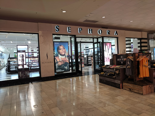 Cosmetics Store «SEPHORA», reviews and photos, 1000 Ross Park Mall Dr c07a, Pittsburgh, PA 15237, USA