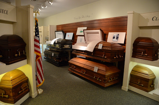 Funeral Home «Loose Funeral Homes & Crematory», reviews and photos, 200 W 53rd St, Anderson, IN 46013, USA
