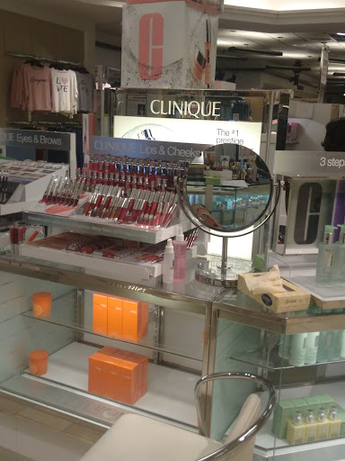 Department Store «Bon-Ton», reviews and photos, 270 Loudon Rd, Concord, NH 03301, USA