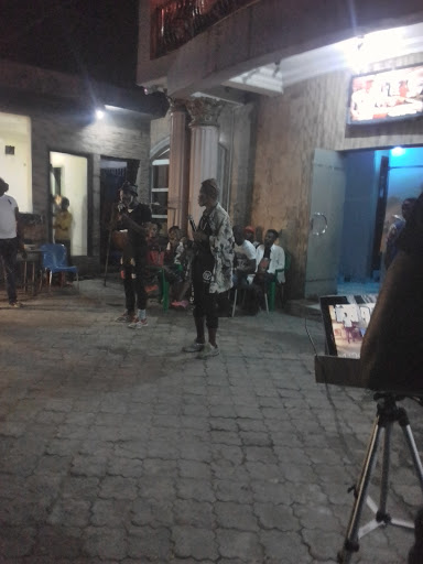 Calabar Kitchen Restaurant & Bar, 29 Shofolahan St, Ijesha, Lagos, Nigeria, Family Restaurant, state Lagos
