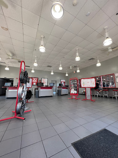 Tire Shop «Discount Tire Store - New Braunfels, TX», reviews and photos, 1312 Interstate 35 Frontage Rd, New Braunfels, TX 78130, USA