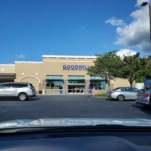 Donations Center «Goodwill of North Georgia: Roswell Store and Donation Center», reviews and photos