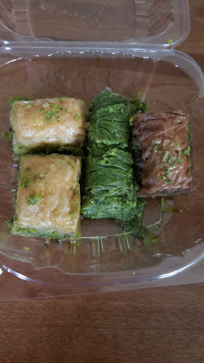 Grocery Store «Arax Market», reviews and photos, 585 Mt Auburn St, Watertown, MA 02472, USA