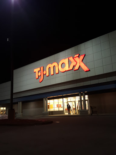 Department Store «T.J. Maxx», reviews and photos, 4070 Commonwealth Ave, Eau Claire, WI 54701, USA