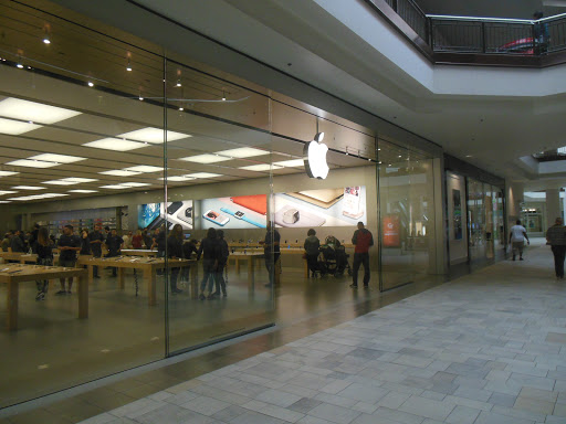 Computer Store «Apple Barton Creek», reviews and photos, 2901 S Capital of Texas Hwy, Austin, TX 78746, USA