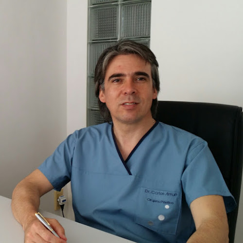 Clínica de Cirugía Plástica Dr. Carlos Arrué - Canelones