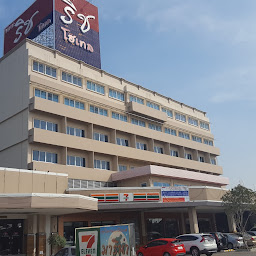 The Rich Hotel Rama 5