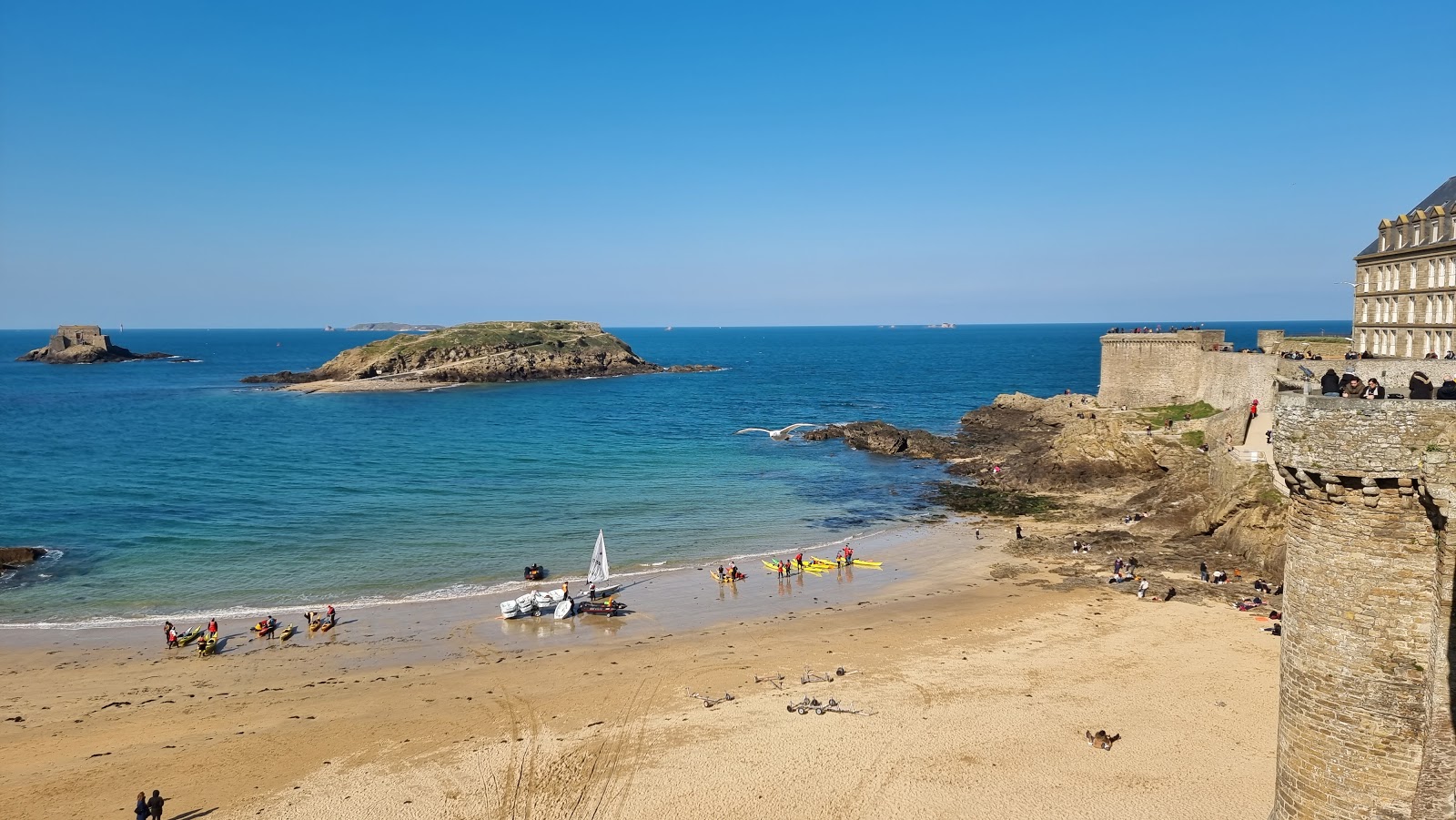 Foto van Plage du Mole voorzieningenruimte