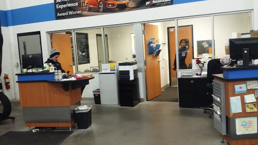 Honda Dealer «Betten Baker Honda», reviews and photos, 2501 Henry St, Muskegon, MI 49441, USA