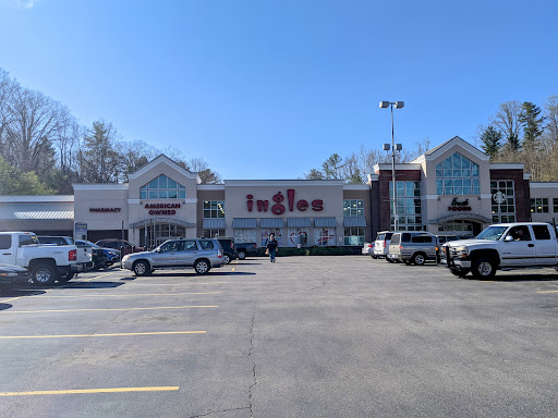 Grocery Store «Ingles Markets», reviews and photos, 125 Greenwood Rd, Spruce Pine, NC 28777, USA
