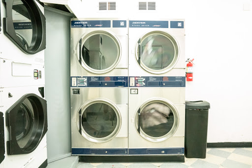 1010 Wash & Dry Laundromat