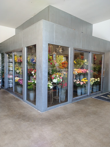 Fleur De Lis Artistry In Flowers, 720 S Weymouth Ave, San Pedro, CA 90732, USA, 