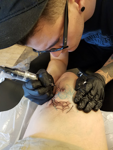 Tattoo Shop «4Points Body Gallery», reviews and photos, 4222 Nicollet Ave, Minneapolis, MN 55409, USA