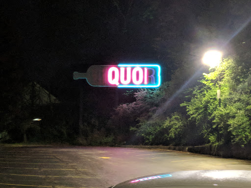 Liquor Store «Liquor City Uncorked», reviews and photos, 501 Crescent Ave, Covington, KY 41011, USA