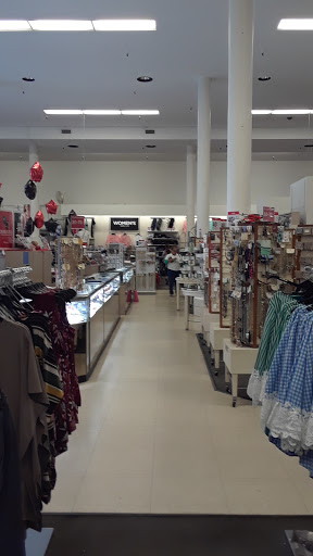 Department Store «JCPenney», reviews and photos, 6420 Pacific Blvd, Huntington Park, CA 90255, USA