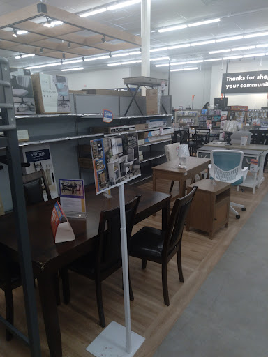 Discount Store «Big Lots», reviews and photos, 2401 N Pearl St, Tacoma, WA 98406, USA