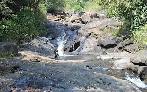 Banasuramala Meenmutty Waterfalls image
