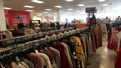 Department Store «T.J. Maxx», reviews and photos, 14651 Ventura Blvd, Sherman Oaks, CA 91403, USA