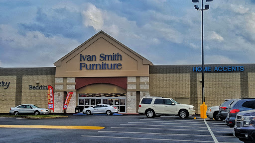 Ivan Smith Furniture, 1921 E SE Loop 323, Tyler, TX 75701, USA, 
