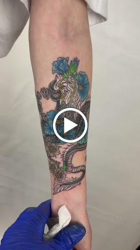 Explore cat paw print tattoo ideas, creative tattoo ideas in Amsterdam, available at Spoken Hand Tattoo