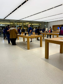 Apple Penn Square - Photo 4 - Car repair in Oklahoma City, OK, Oklahoma City