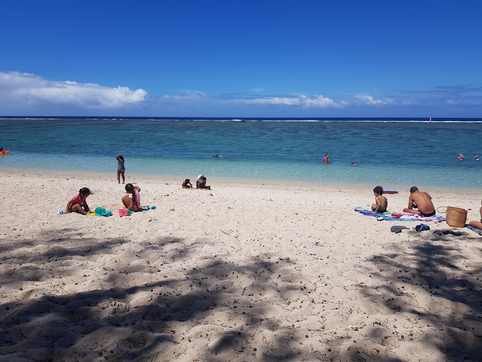 Photo of Hermitage Beach and the settlement