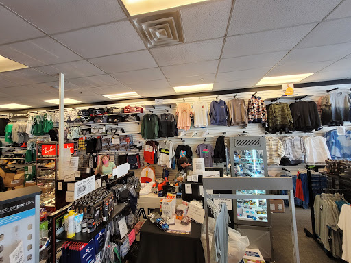 Sporting Goods Store «Olympia Sports», reviews and photos, 99 E Main Rd, Middletown, RI 02842, USA