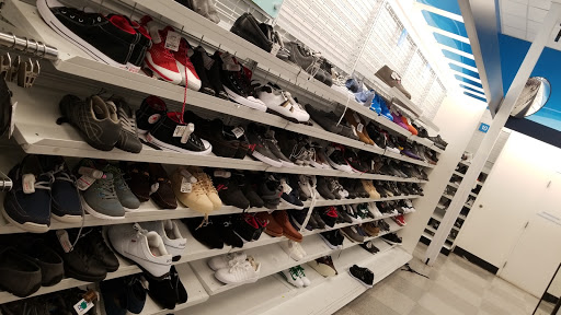 Clothing Store «Ross Dress for Less», reviews and photos, 2455 San Pablo Dam Rd, San Pablo, CA 94806, USA