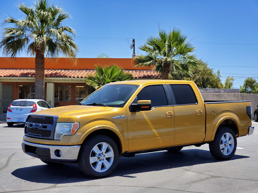 Used Car Dealer «Car World», reviews and photos, 3400 N Oracle Rd, Tucson, AZ 85705, USA