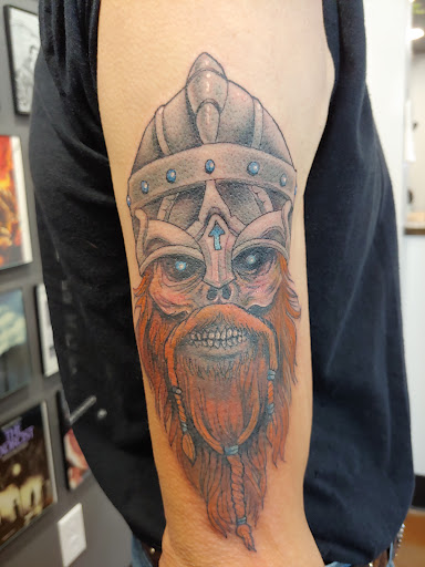 Explore stingray tattoo ideas, creative tattoo ideas in Toledo, available at Infinite Art Tattoo Studio