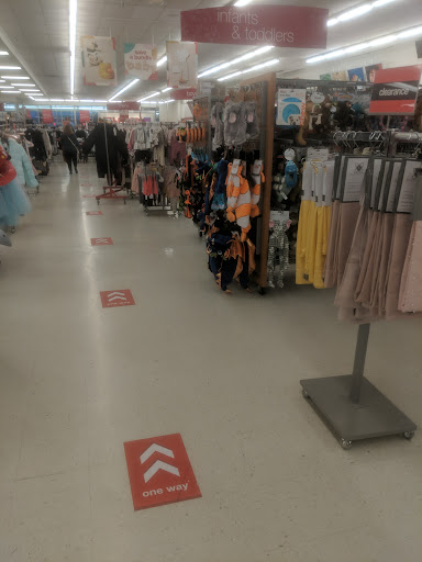 Department Store «T.J. Maxx», reviews and photos, 951 W Pleasant Valley Rd, Parma, OH 44134, USA