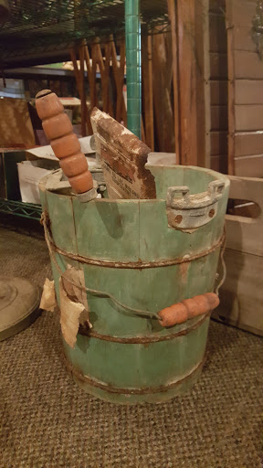 Gift Shop «Northwinds JUNK POST», reviews and photos, 321 Fond Du Lac Ave, Eden, WI 53019, USA