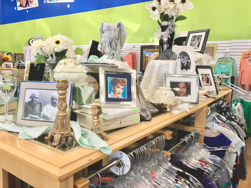 Thrift Store «Good Stuff Thrift», reviews and photos, 543 Lincoln Hwy, Fairless Hills, PA 19030, USA